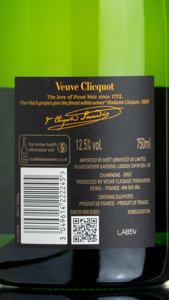 Veuve Clicquot Yellow Label Brut Champagne NV 750 ml.